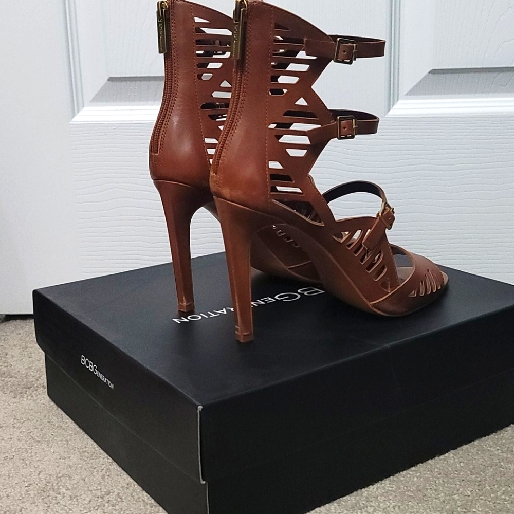 BCBGeneration - Picture 4 of 5